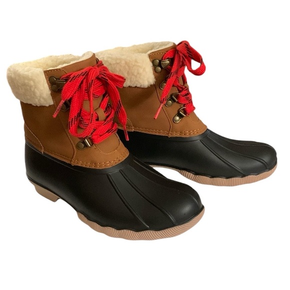 Magellan Outdoors Sherpa collar duck boot - Picture 3 of 14